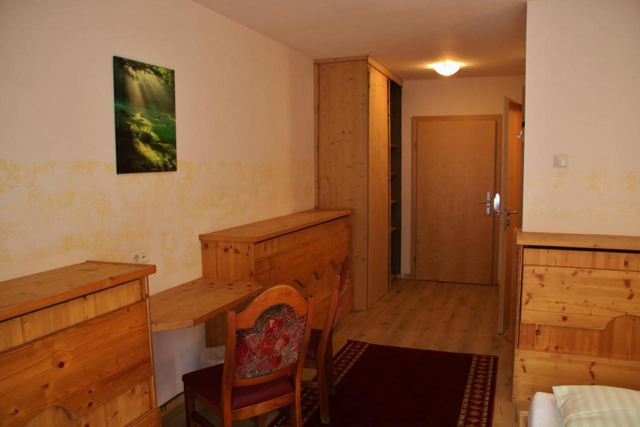 Gasthof Zum Loewen Aschau Im Zillertal Exterior foto
